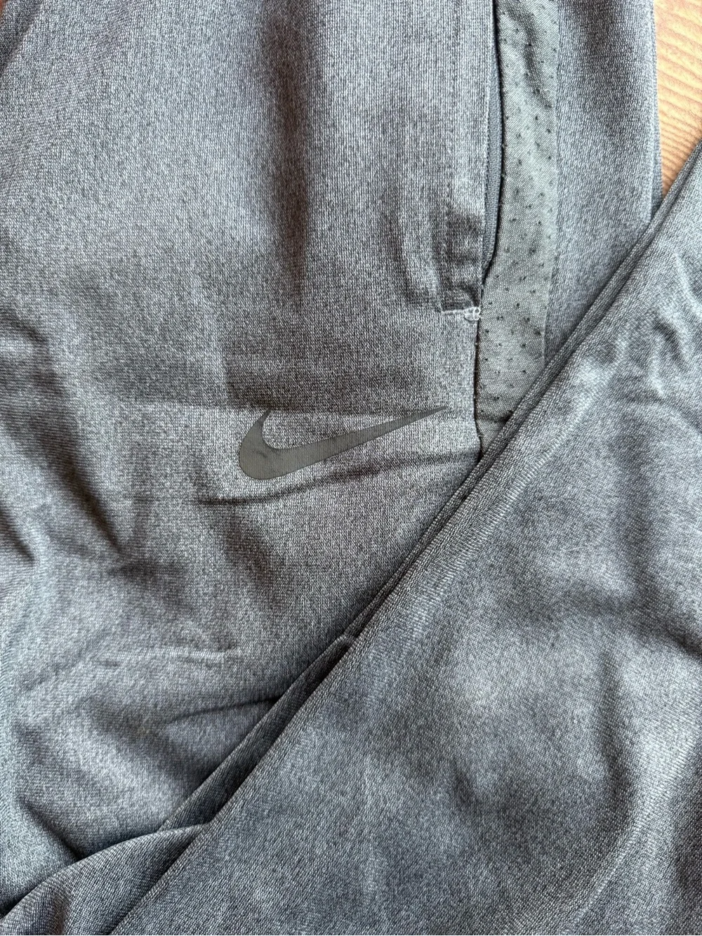 Nike Dri-FIT Tapered Sweatpants Joggers Charcoal Heather/Dark Smoke Grey - Sz S
